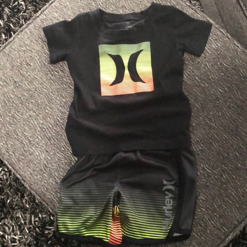 Hurley outfit. New condition.